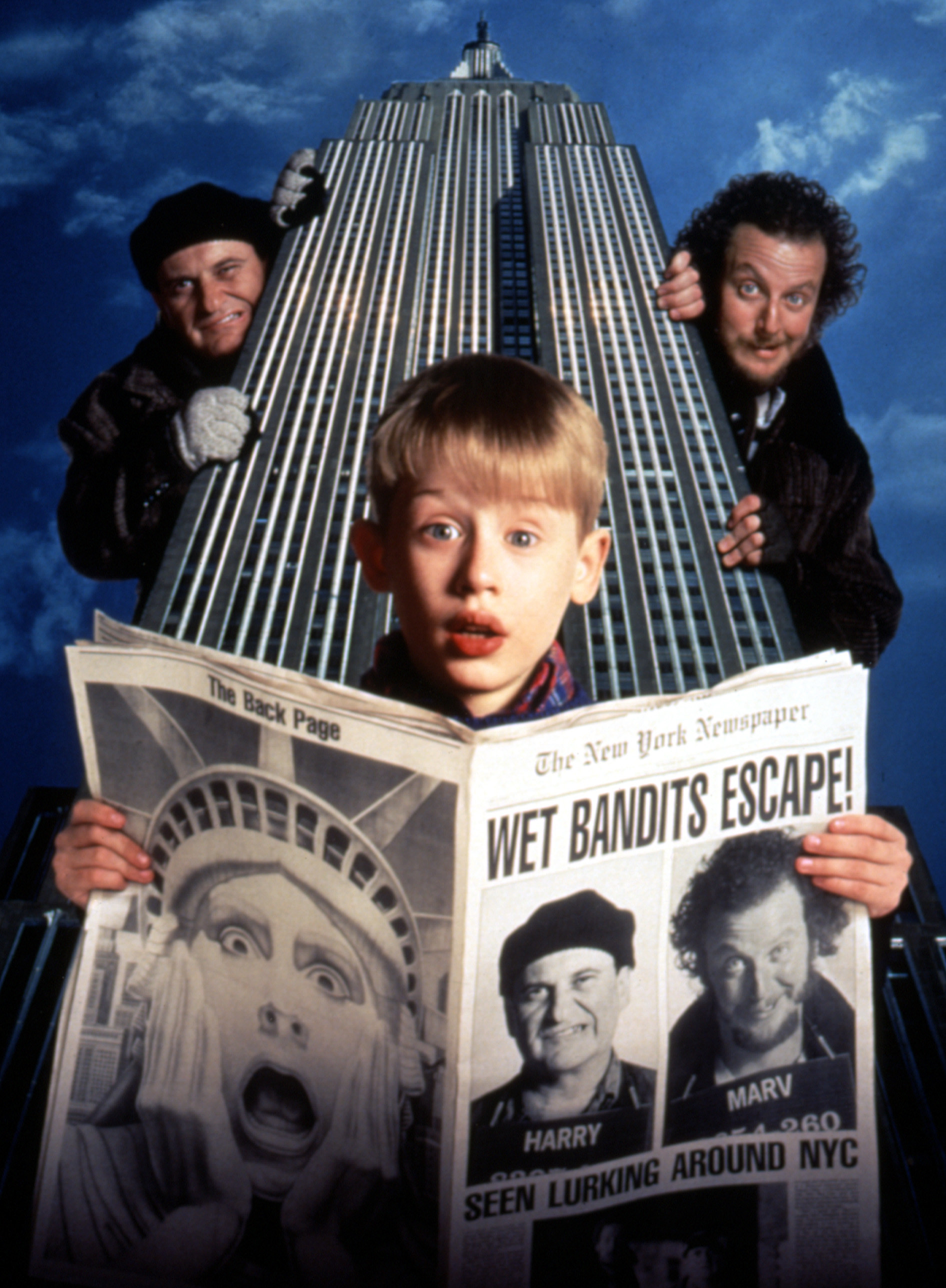 HOME ALONE 2: LOST IN NEW YORK, Joe Pesci, Macaulay Culkin, Daniel Stern, 1992.