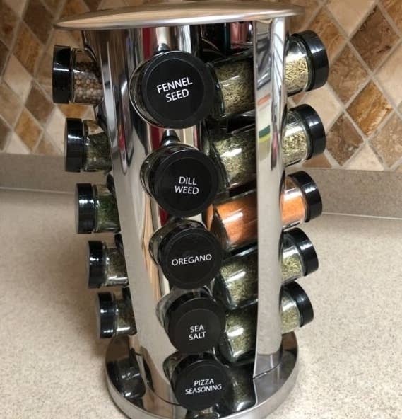 The spice and rack set
