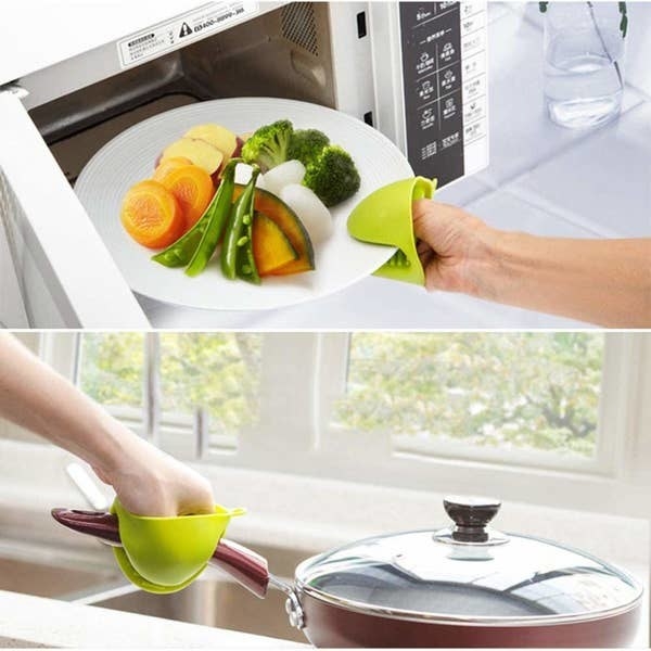  Top: A person using the mittens to take a hot plate out of the microwave; Bottom: A person using the mittens to hold a hot pan handle.