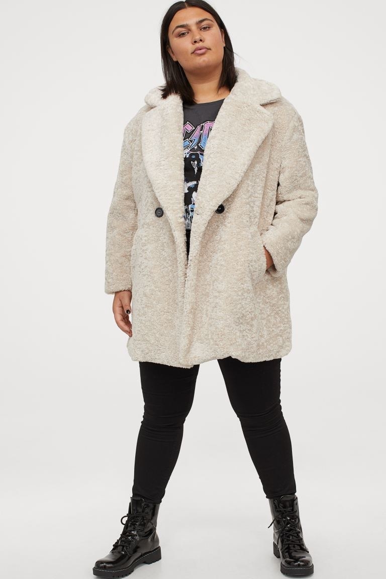 17 Plus-Size Winter Coats And Jackets That Are Cute AND Cosy