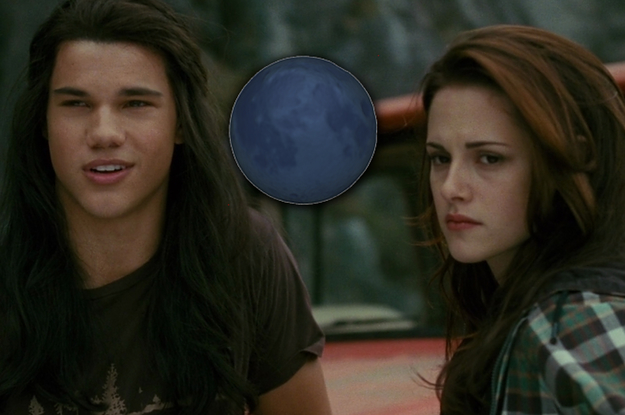 Jacob and Bella with a new moon emoji in between them