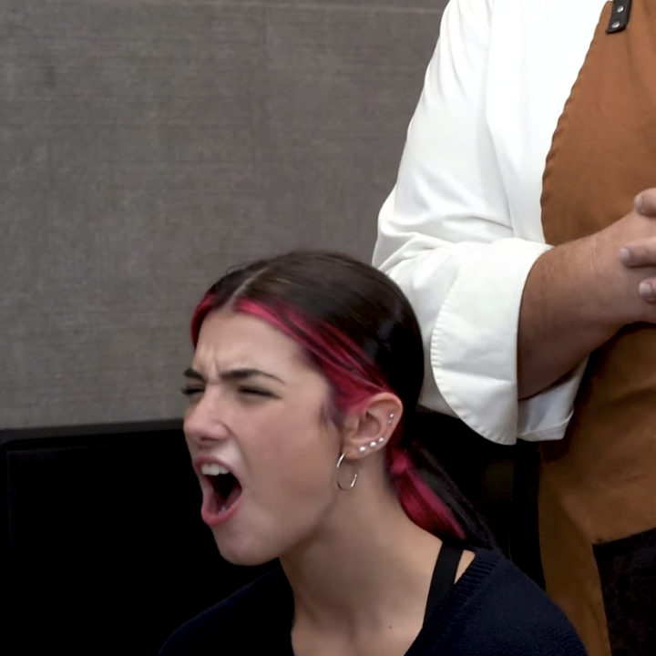 Charli And Dixie D Amelio Chef Video Tweet Reactions I love my family, i love my bestest friends charli and dixie d amelio chef video