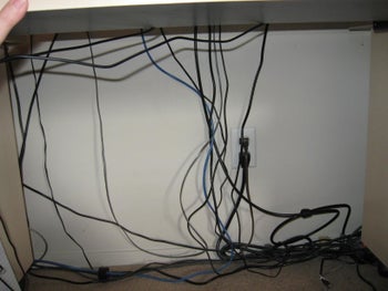 Reviewer image of tangled up wires
