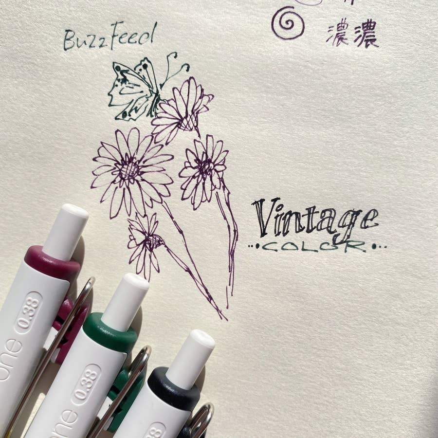 文房具マニアはたまらないはず Uniの おしゃれボールペン くっきり発色で良いぞ