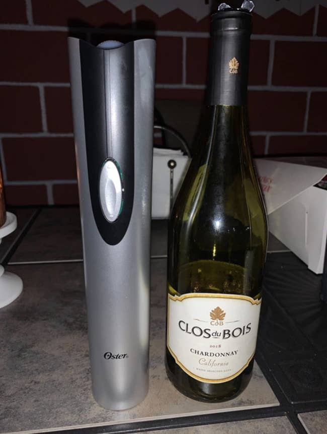 a reviewer's electric wine opener