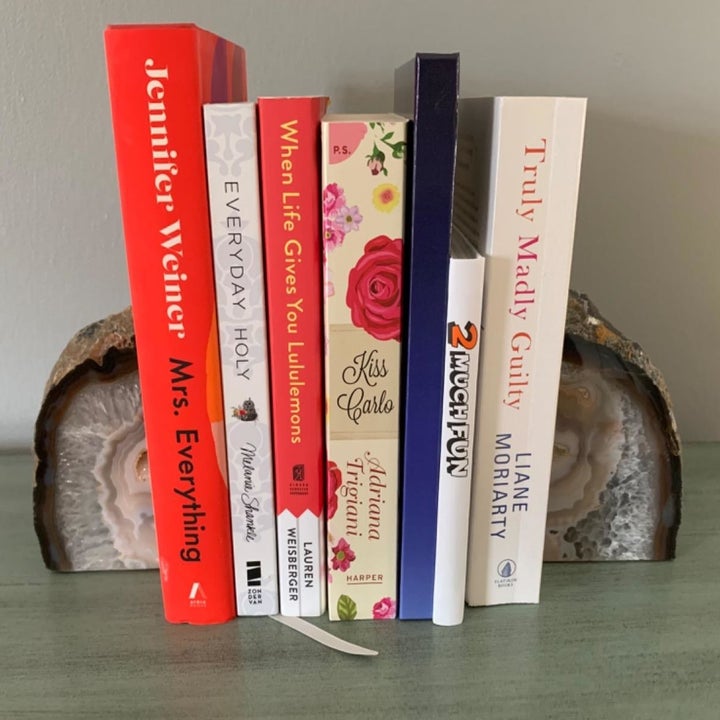A reviewer's photo of the bookends in natural