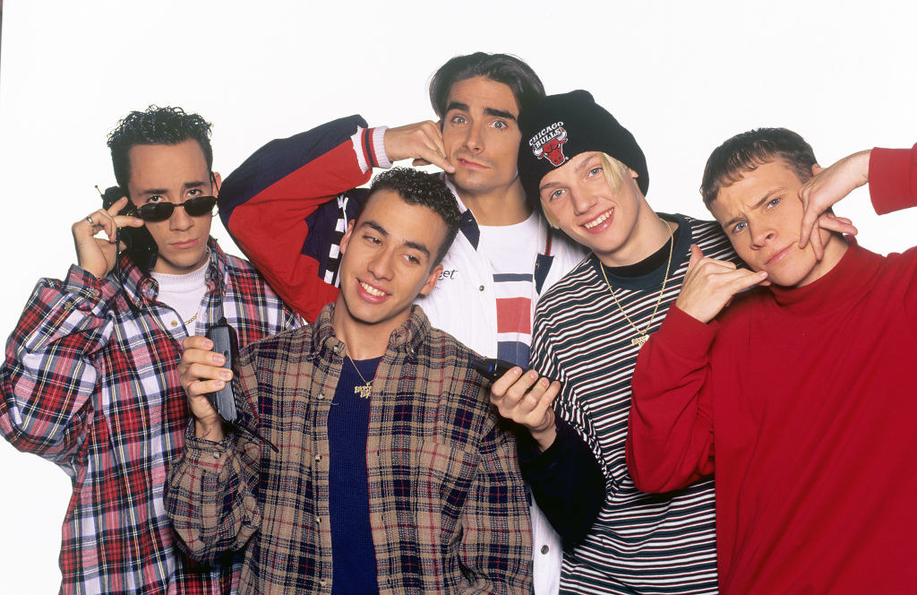 BSB pretending to make a phone call