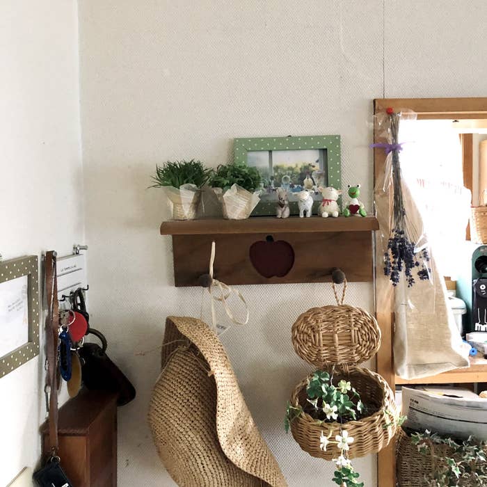 DAISO（ダイソー）のおすすめライト「インテリアウォールライト」