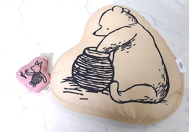 これ付録でいいの 雑誌に プーさんクッション が付いてくるなんて Buzzfeed Japan Goo ニュース