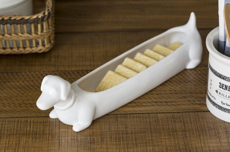Dog shaped cracker tray