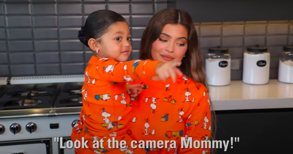 Kylie Jenner Posted A New YouTube Video With Stormi Webster And Is ...