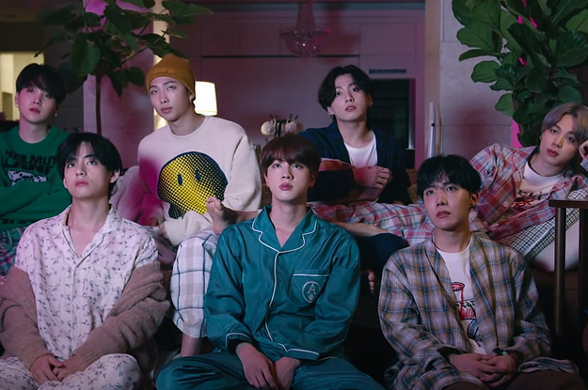 Review Bts Offers Companionship In Isolation With Life Goes On