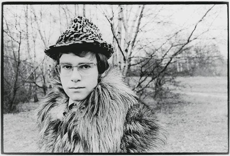 Elton John posing for his first publicity photos in England, circa 1968