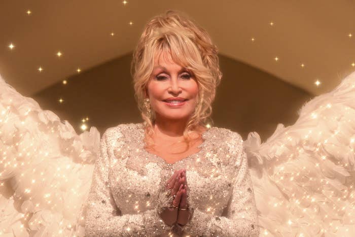 Dolly Parton in Christmas on the Square