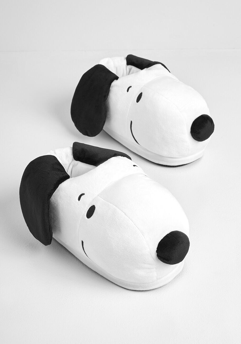 Heated best sale snoopy slippers