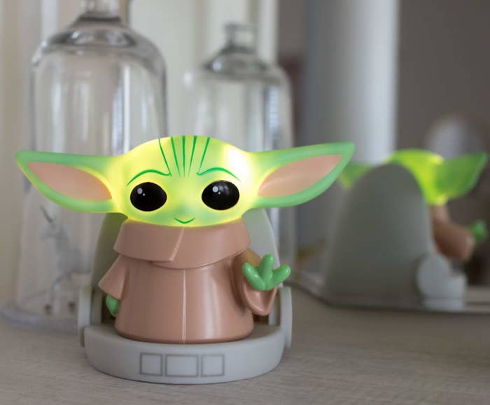 The Baby Yoda-shaped light where the head lights up