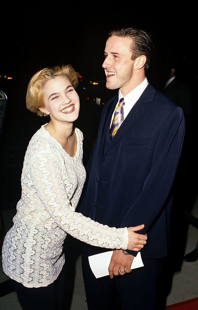 Drew Barrymore and David Arquette at the "Bugsy" movie premiere in 1991