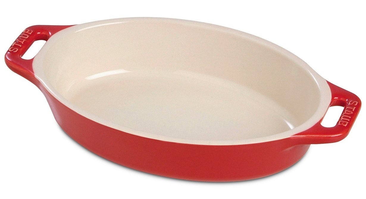 the staub ceramic oval baking dish