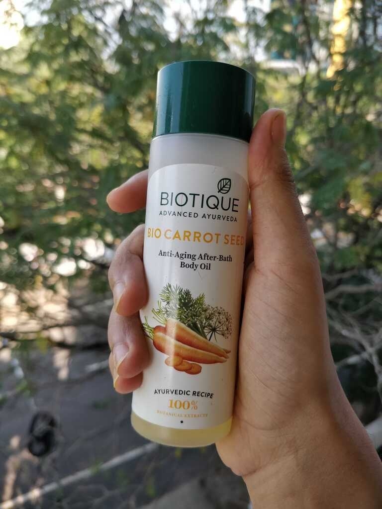 Bio Carrot Seed After-Bath Body Oil from Biotique