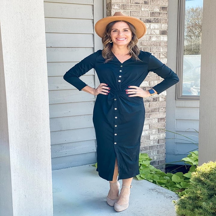 Reviewer wearing the black version