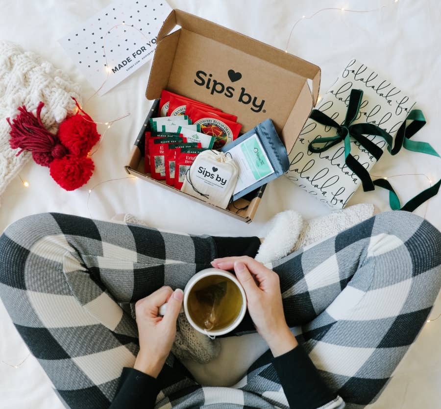 45+ Unique Gift Ideas for Women Over 50 Who Have Everything