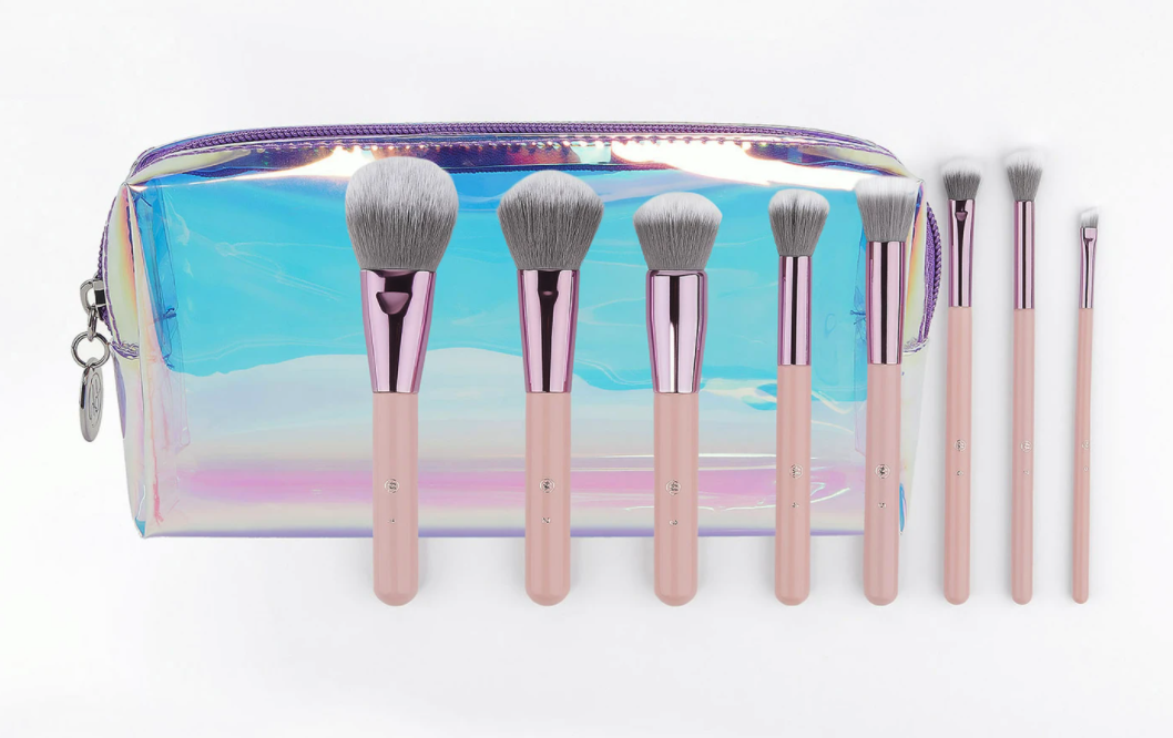 the pink and white 8-piece brush set with the iridescent bag 