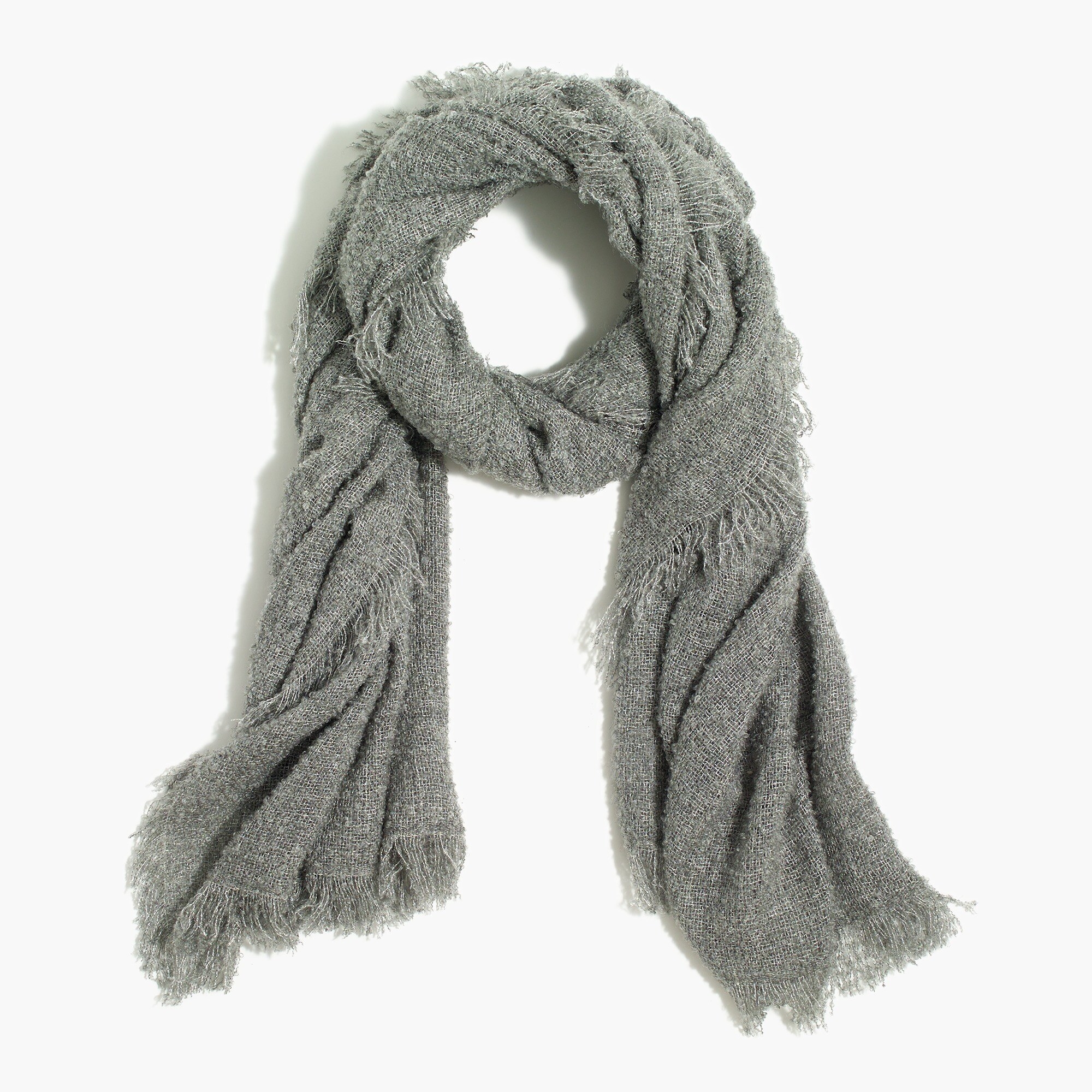 the scarf in gray 