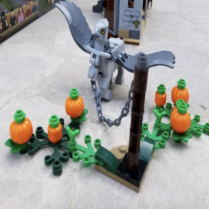 reviewer photo of Buckbeak lego
