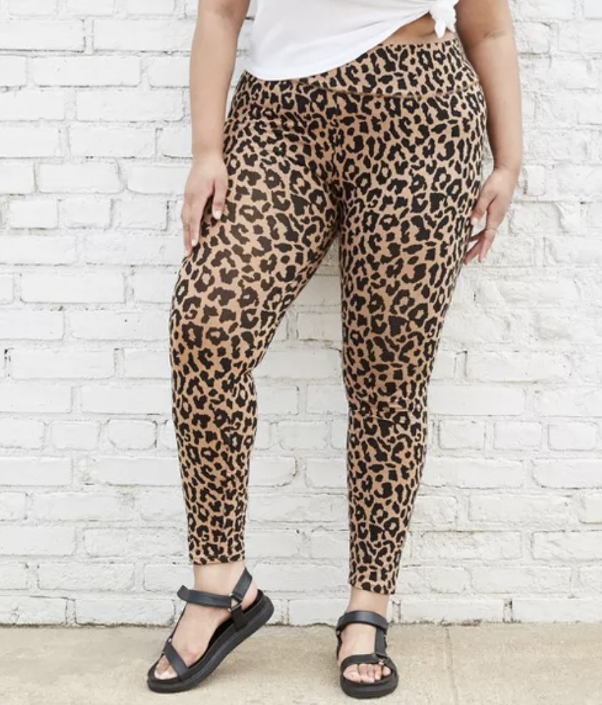 model wears the leopard print leggings