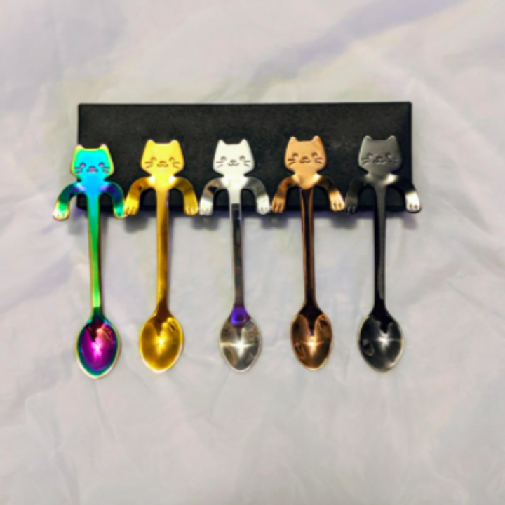 the five spoons in a row