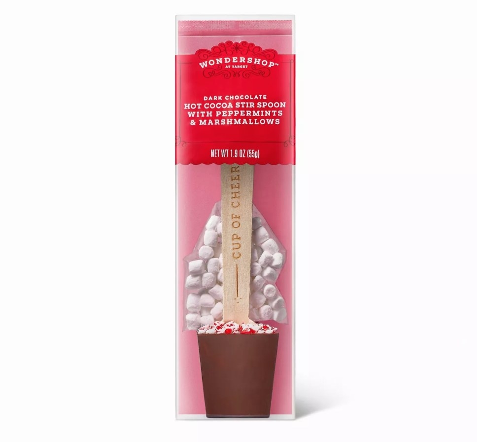 Wooden spoon with dark chocolate bottom and marshmallows