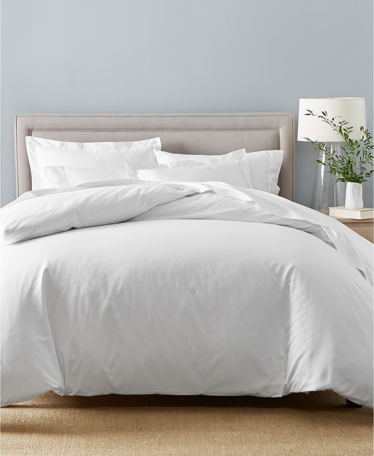 The damask duvet set in white
