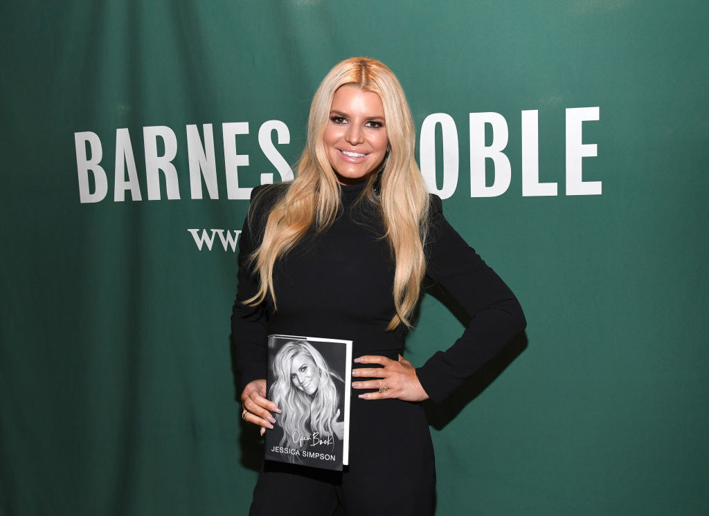 Jessica Simpson signs copies of her new book &quot;Open Book&quot; at Barnes &amp;amp; Noble Union Square
