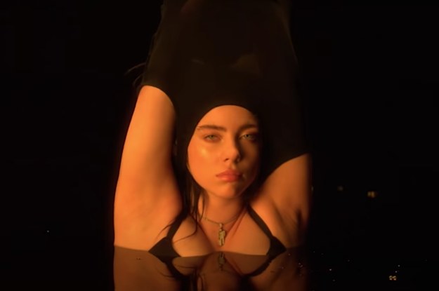 Billie eilish boob slip