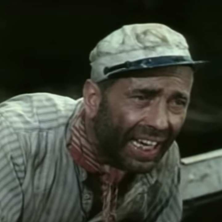 Humphrey Bogart in the trailer for "The African Queen"