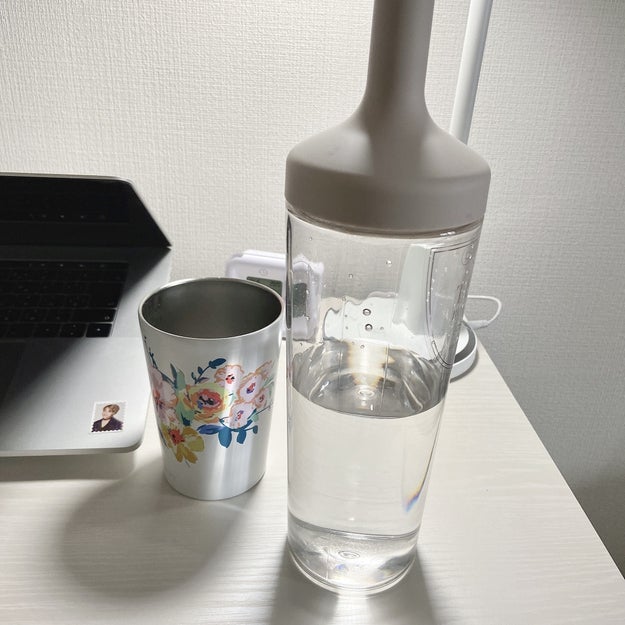 ズボラさんに全力でオススメ 大容量の ドリンクボトル がめっちゃ使える Buzzfeed Japan Goo ニュース