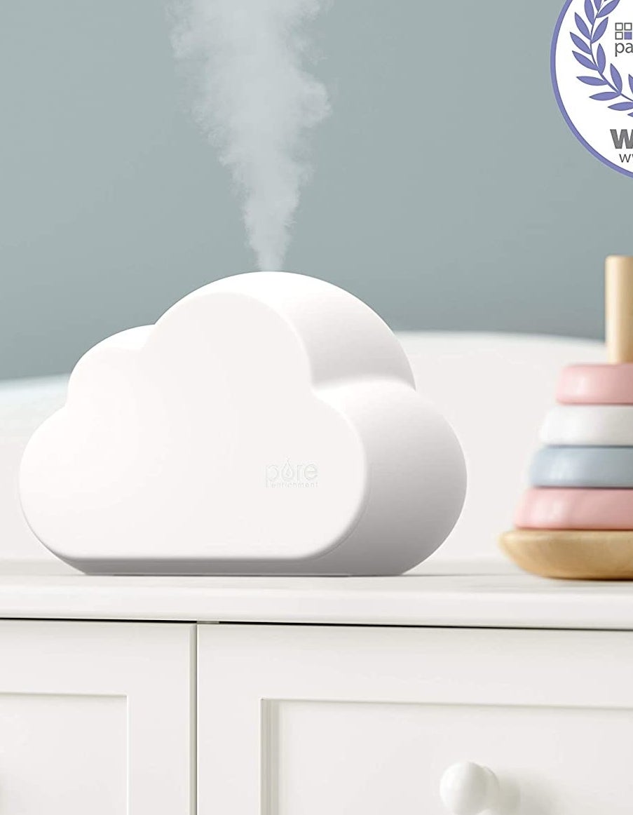 the humidifier blowing up mist