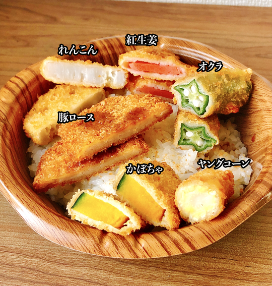 なんじゃこの美味さ ローソンが串カツ田中とコラボした ソースカツ丼 のクオリティにビビる Buzzfeed Japan 今 ローソンで 串カツ田中ソース使用 野菜 ｄメニューニュース Nttドコモ