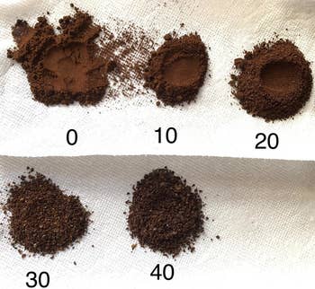 A reviewer's photo of beans ground to 0, 10, 20, 30, and 40 coarseness settings