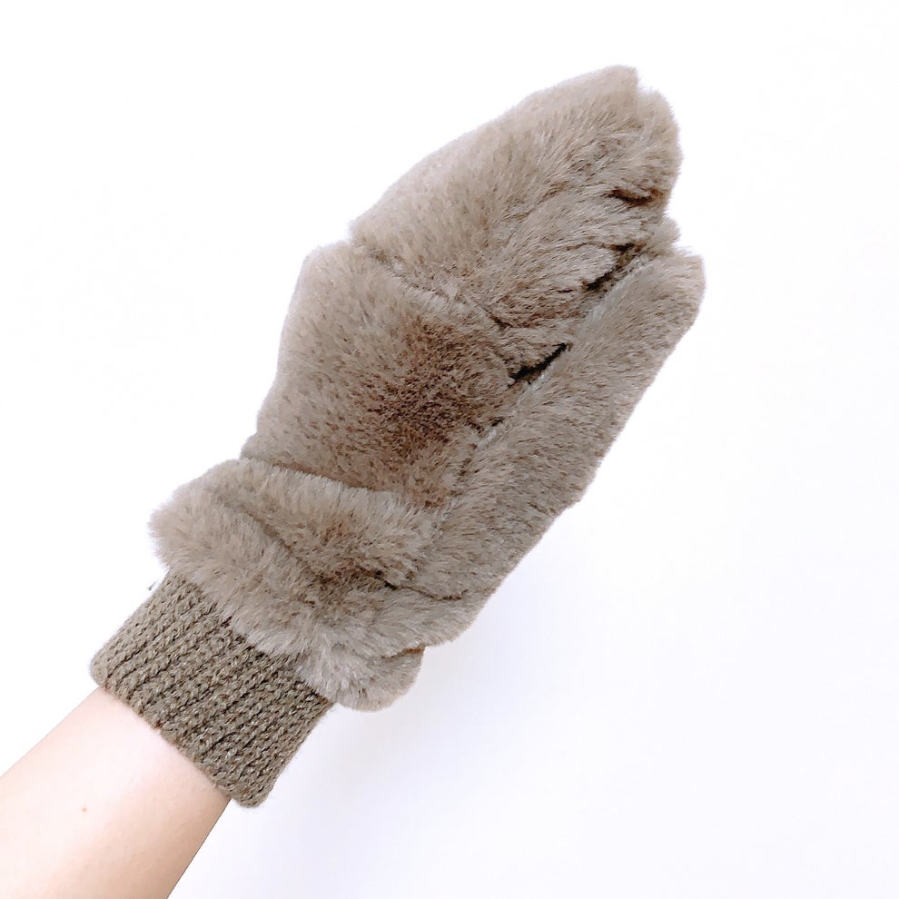 550円でこの暖かさ…！3COINSの「ふわふわ手袋」冬の必需品だわ。