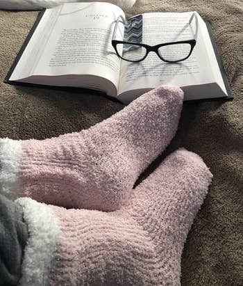 reviewer wearing socks in pink
