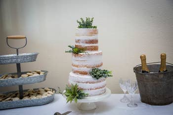 reviewer image of a leveled three tier cake