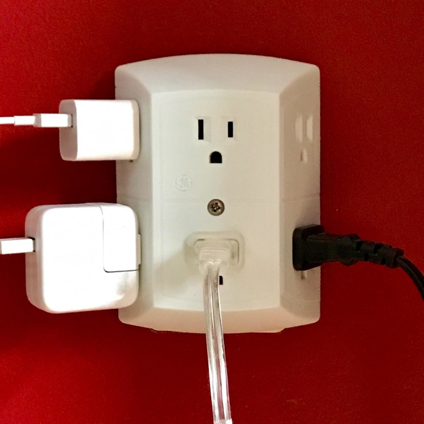 Reviewer power cord plugged into to outlet