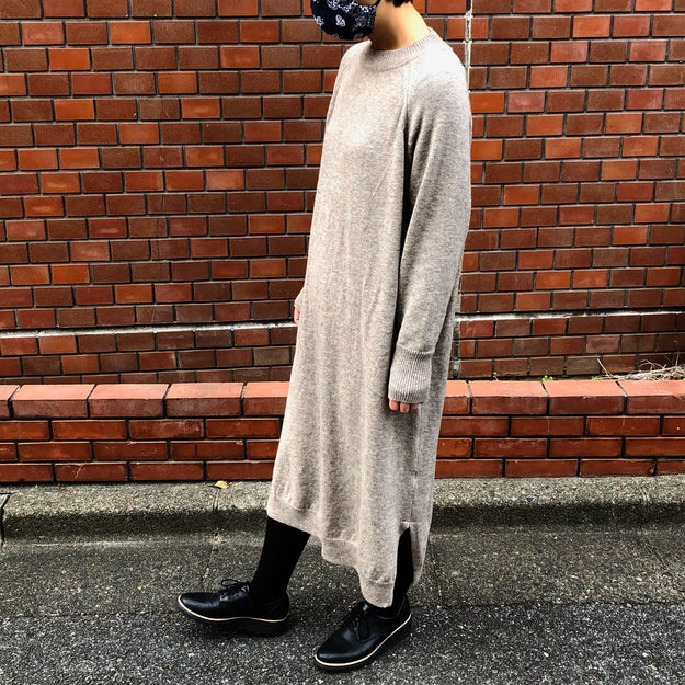 大人かわいいデザインで優秀 無印の ニットワンピ は薄いのにあったかいんです