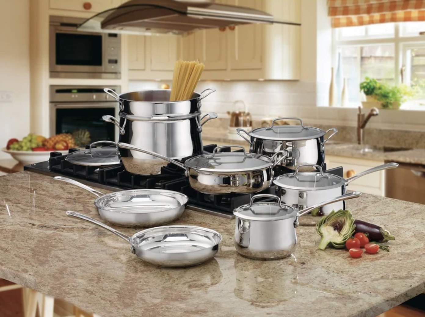 the cookware set 