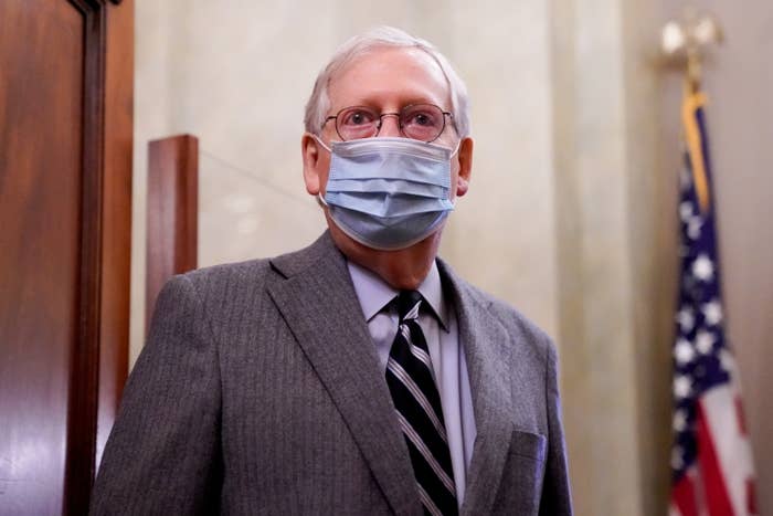 Mitch McConnell wears a mask