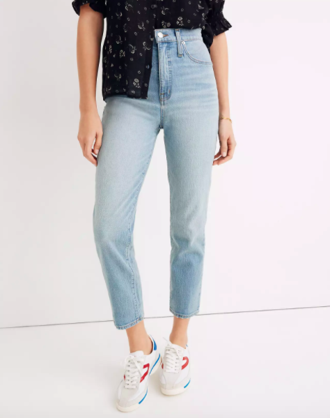 light wash jeans in straight fit
