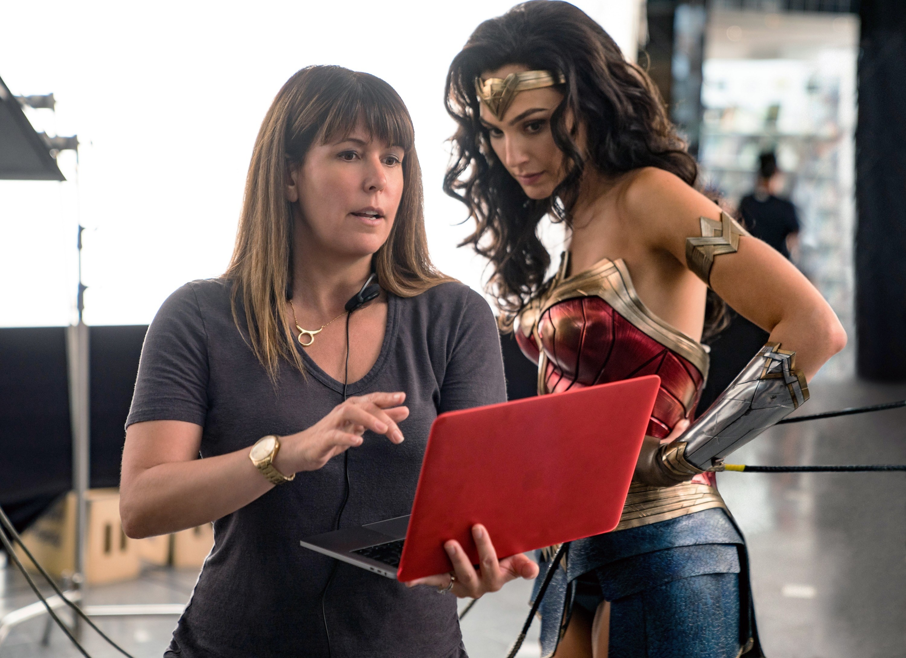 Patty Jenkins and Gal Gadot behind the scenes of Wonder Woman 1984
