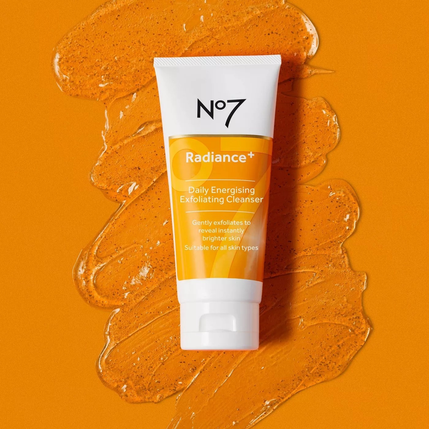 No7 Radiance Daily Energising Exfoliating Cleanser
