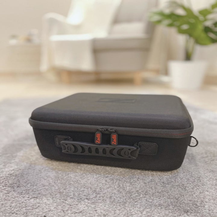 Reviewer photo Nintendo Switch case zipped up